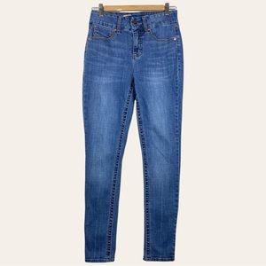 Seven7 Tummy Control High Rise Slimming Skinny Stretchy Comfy Denim Mom Jeans 4